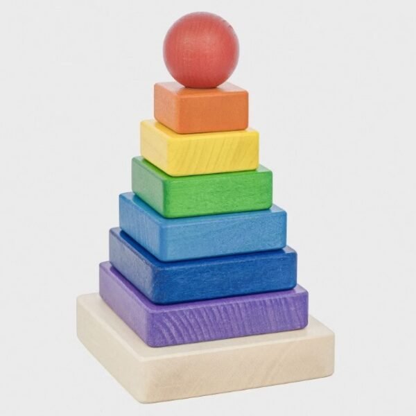 Tarnawa Turm mit Regenbogen-Block-Quadrat