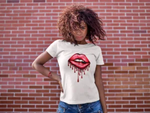 Blutige Lippen beissen