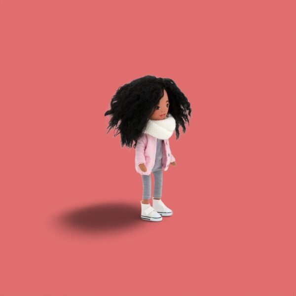 Tina in einer rosa Jacke - Image 2